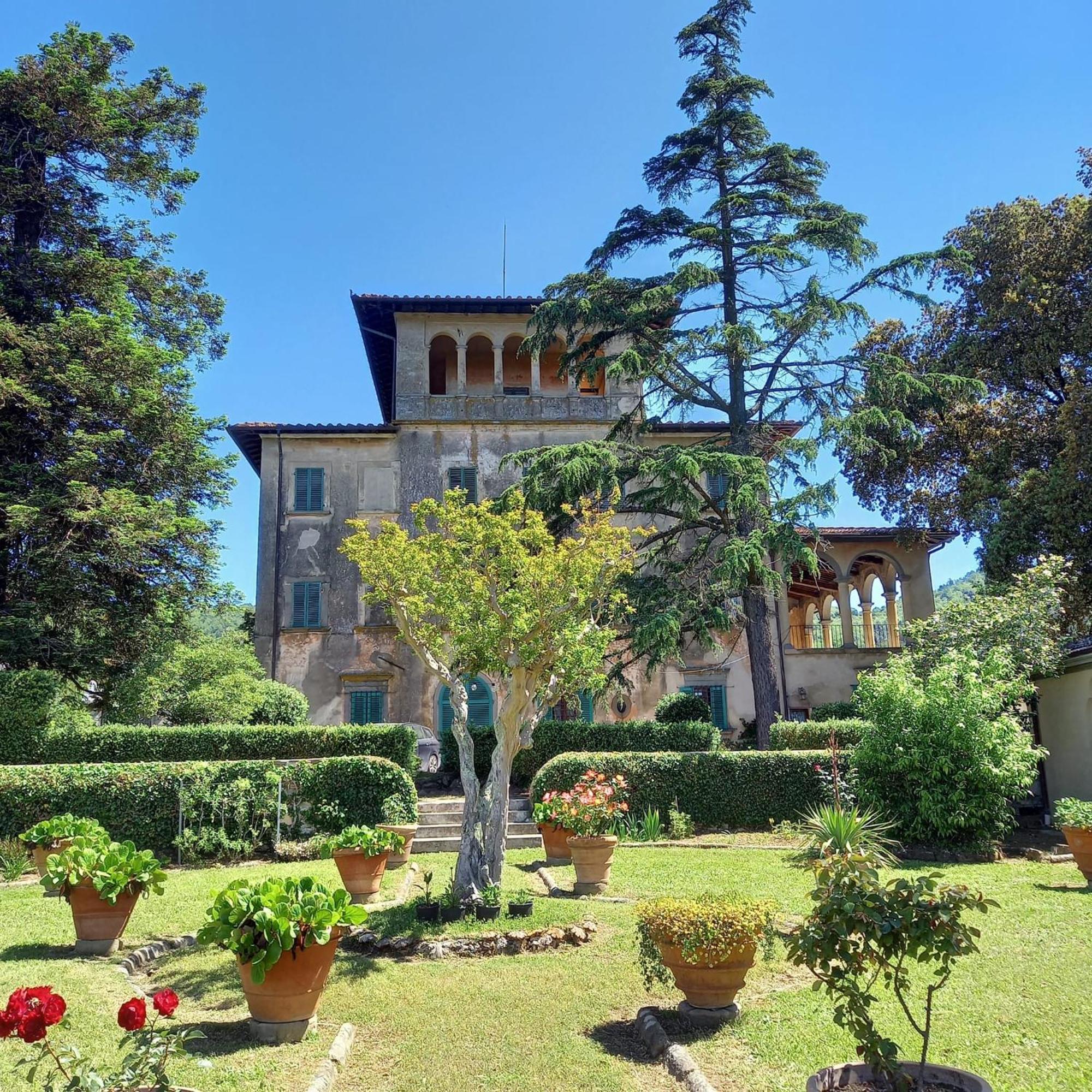 Di Papiano Apartment